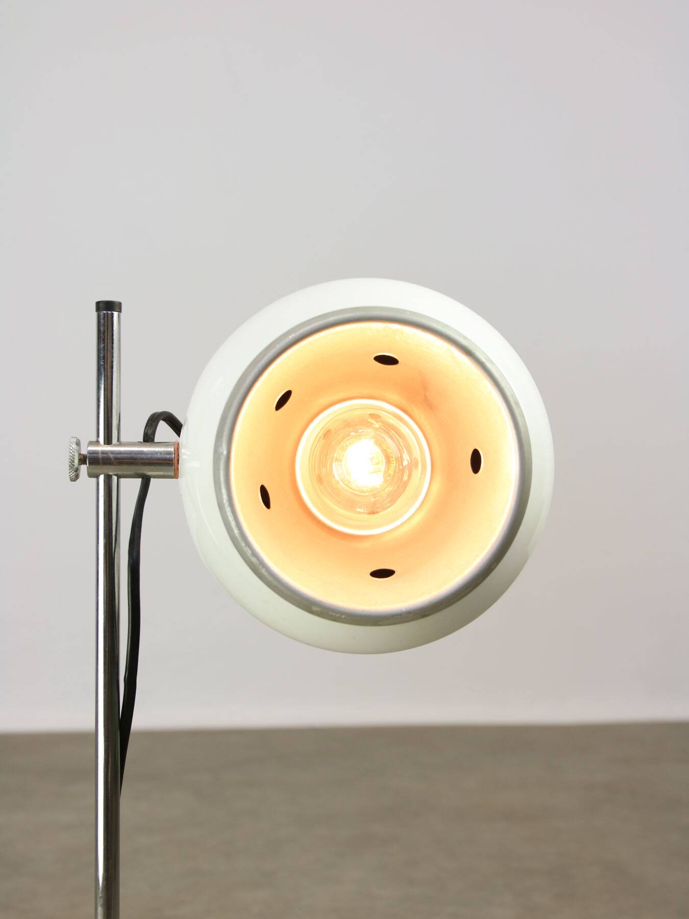 Space-age Italian Table Lamp in White Colour, 1970s