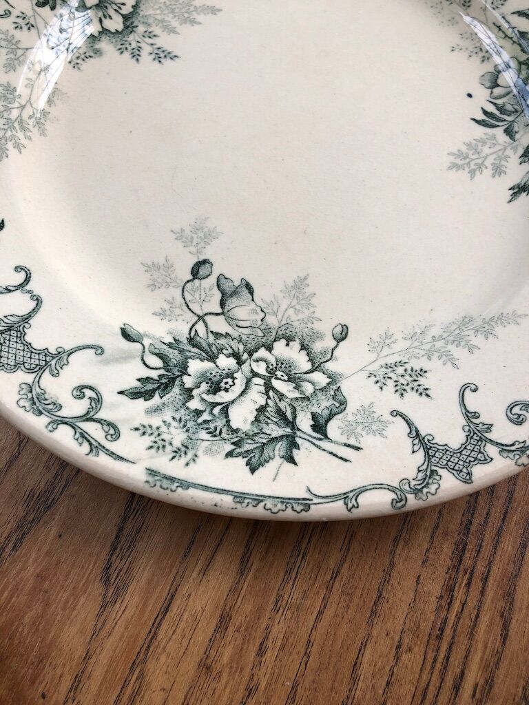 4 plates Iron Earth H.C.