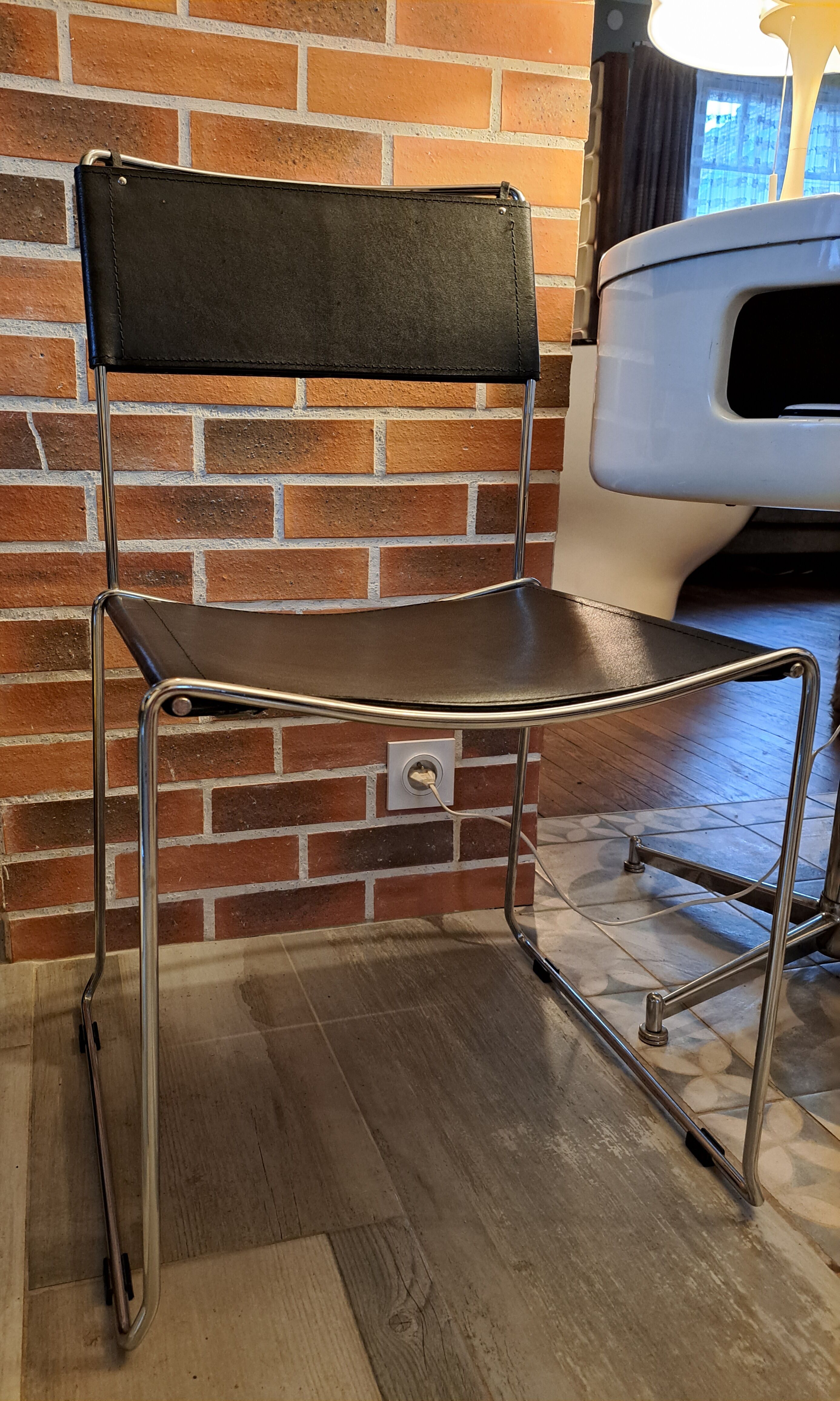 Set of 4 Giandomenico Belotti leather chairs Italian 1980