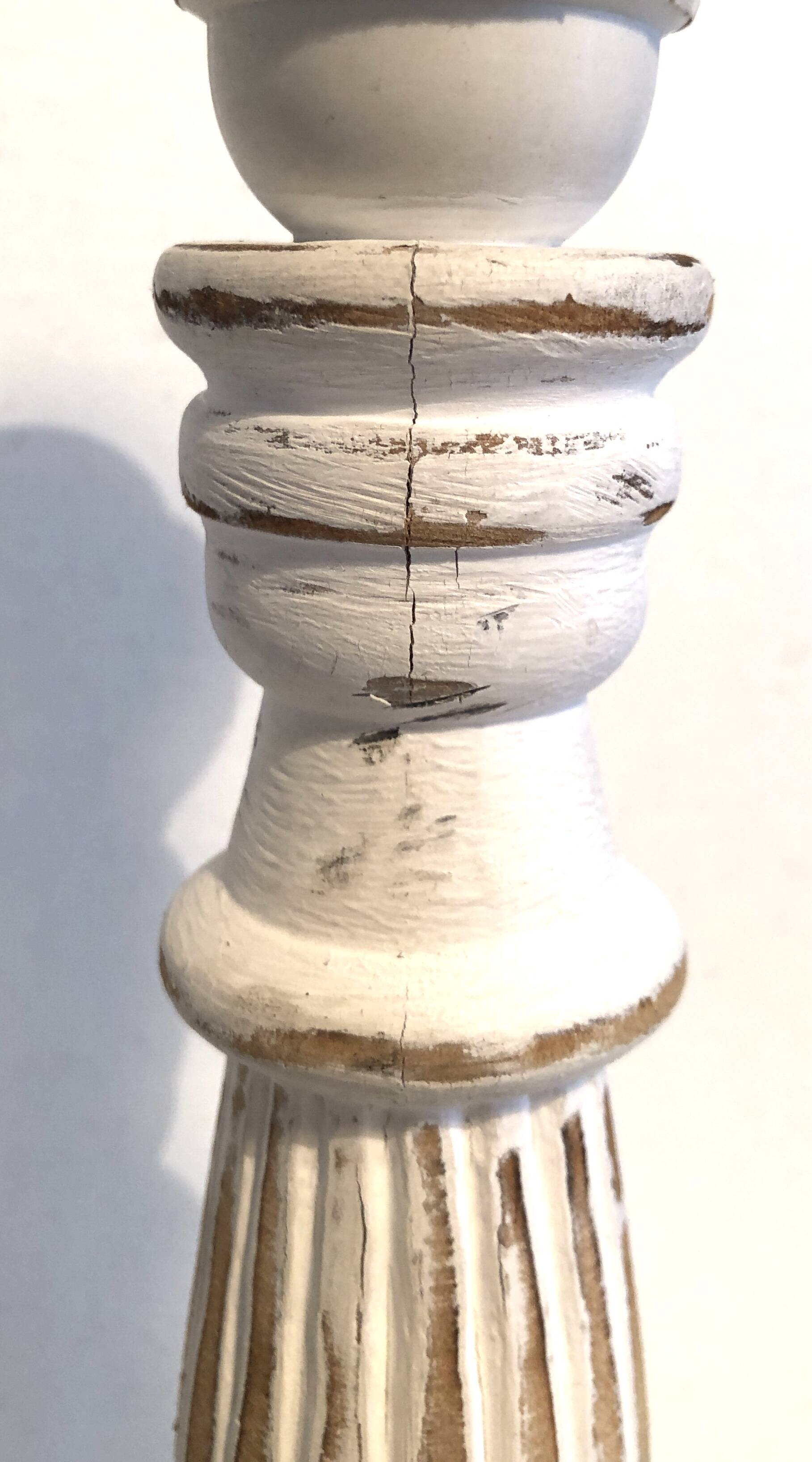 Wooden lamp base