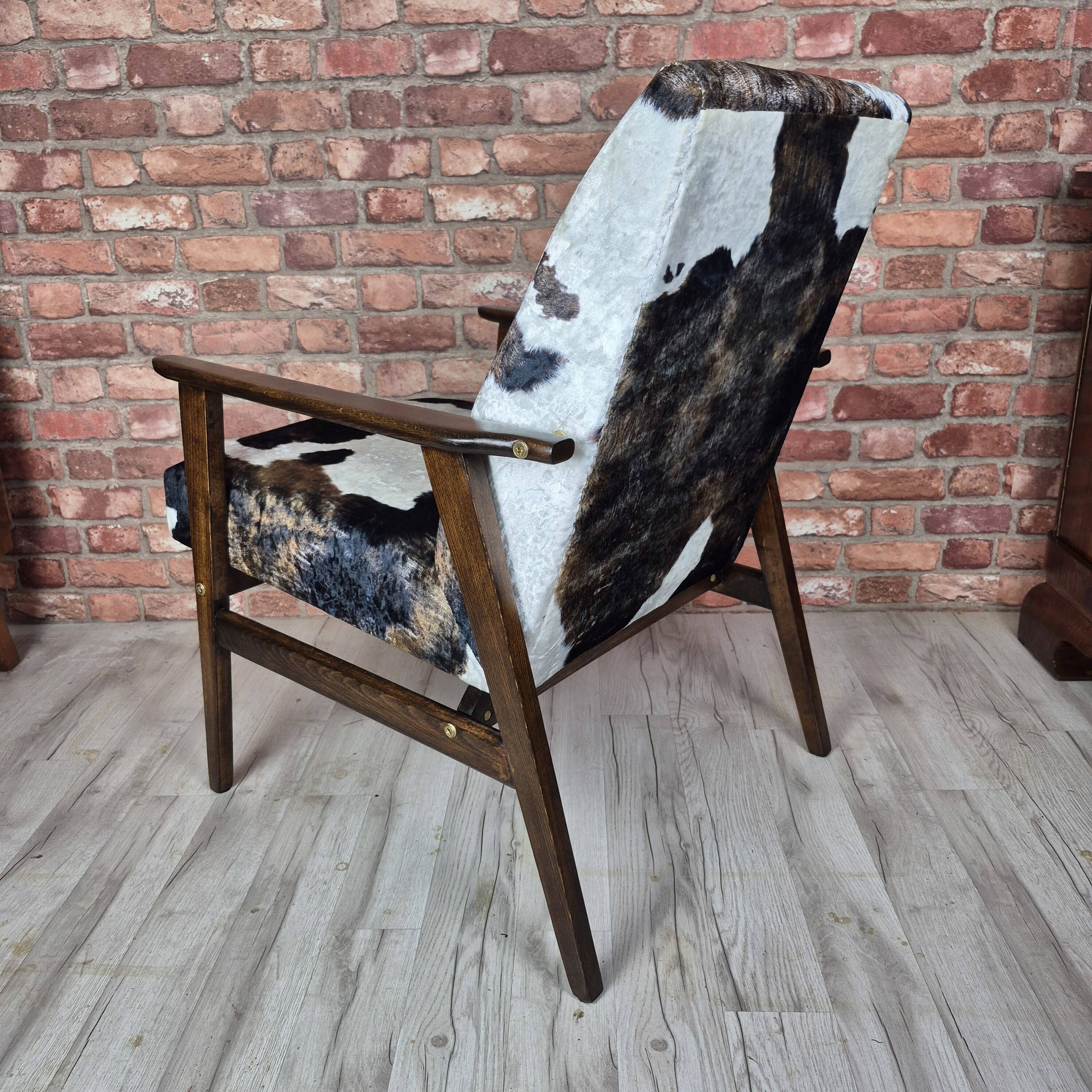 Restored Mid Century Armchair Type 300-227 Cowhide Velour 1970s