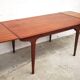 Table à manger extensible par Meubles TV / Tricoire & Vecchione