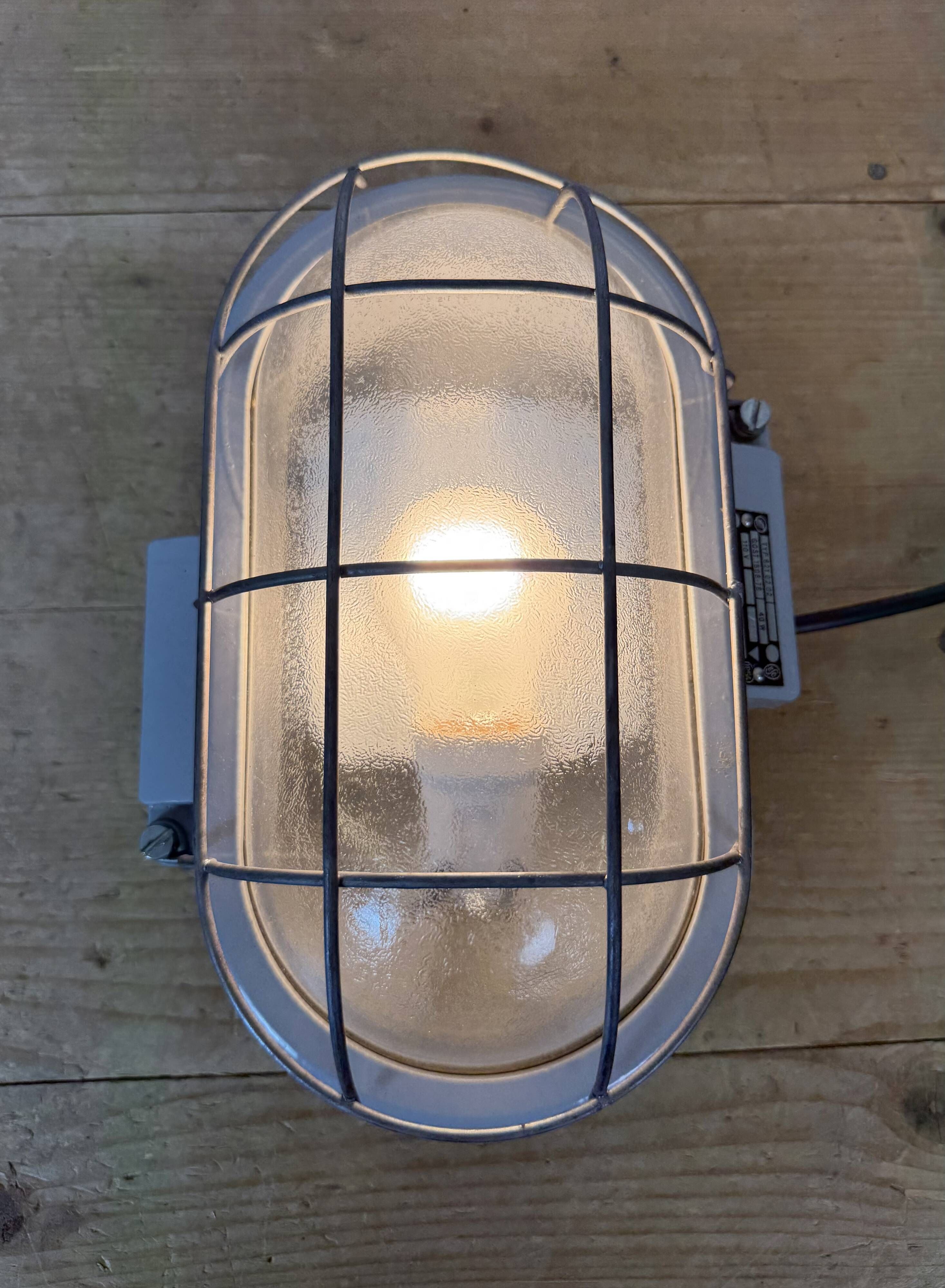 Grey Industrial Cast Aluminium Wall Light, 1970s