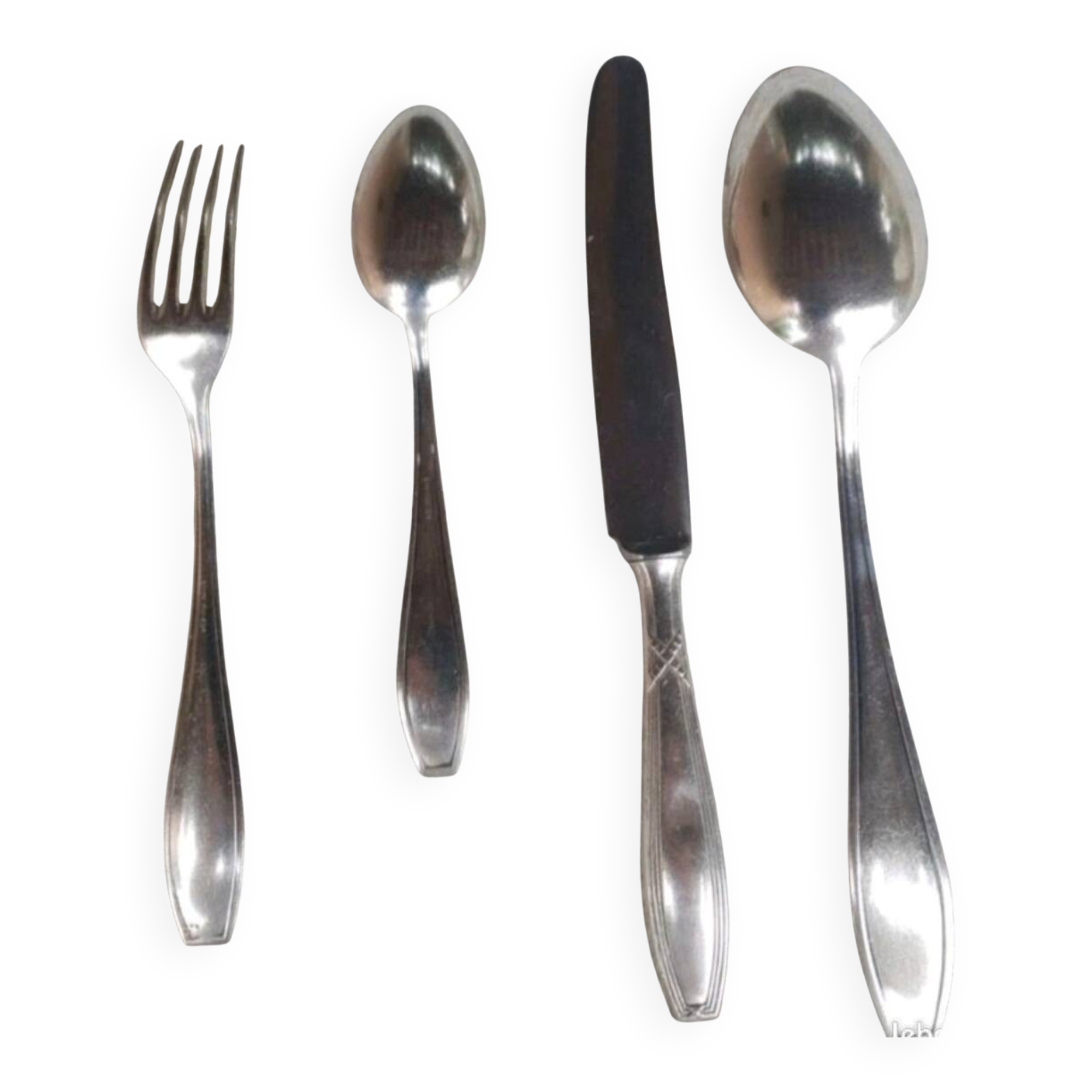 Silverware set for 6 place settings, weighing 4 kilos.