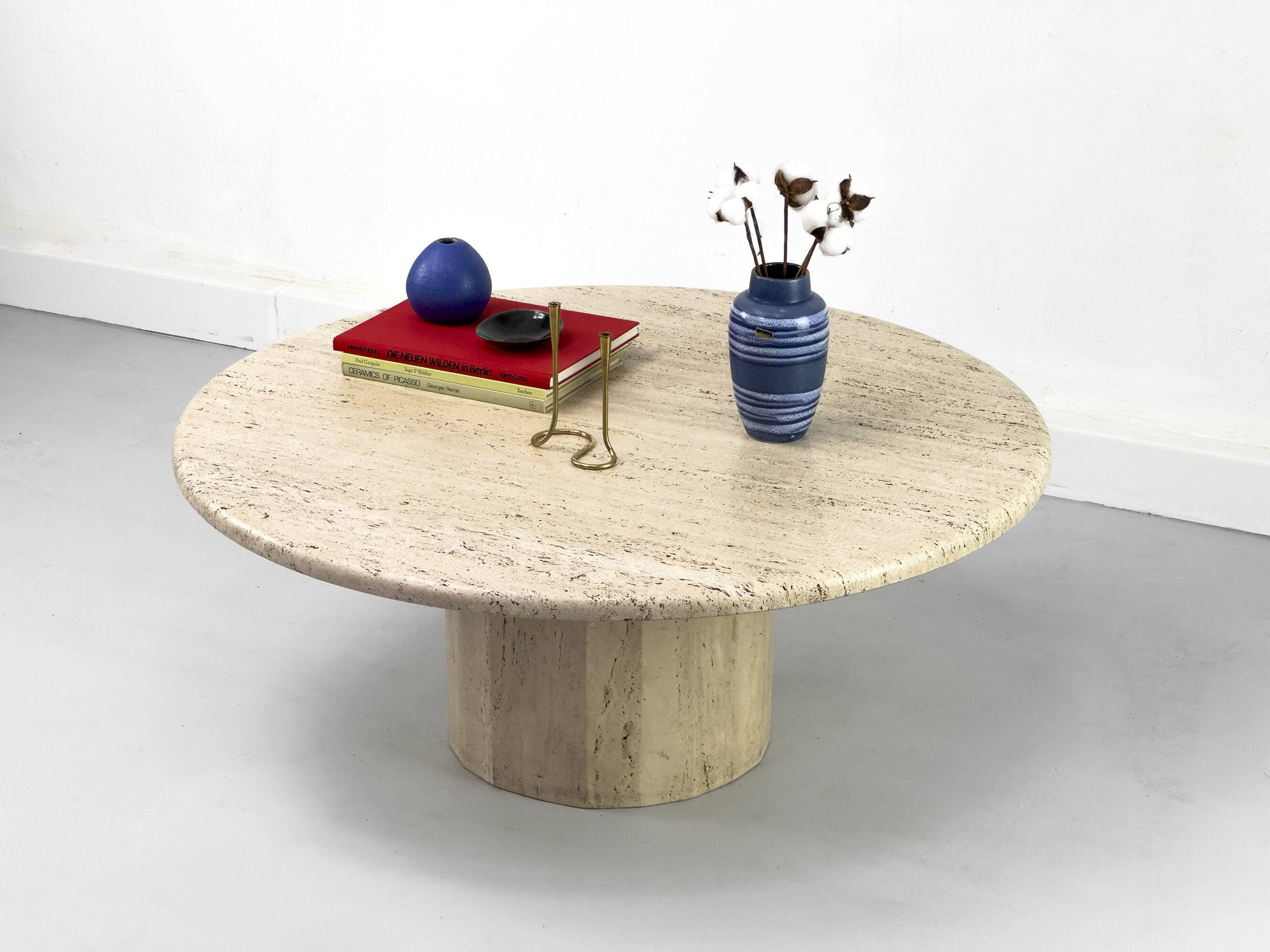 Table basse circulaire vintage en travertin, années 1970