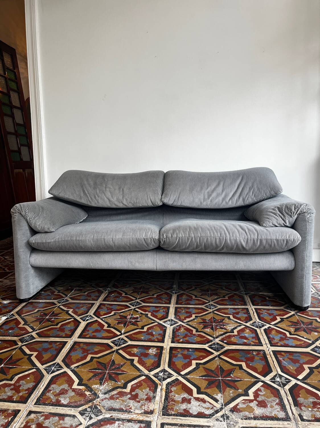 Maralunga two-seater, Vico Magistretti for Cassina