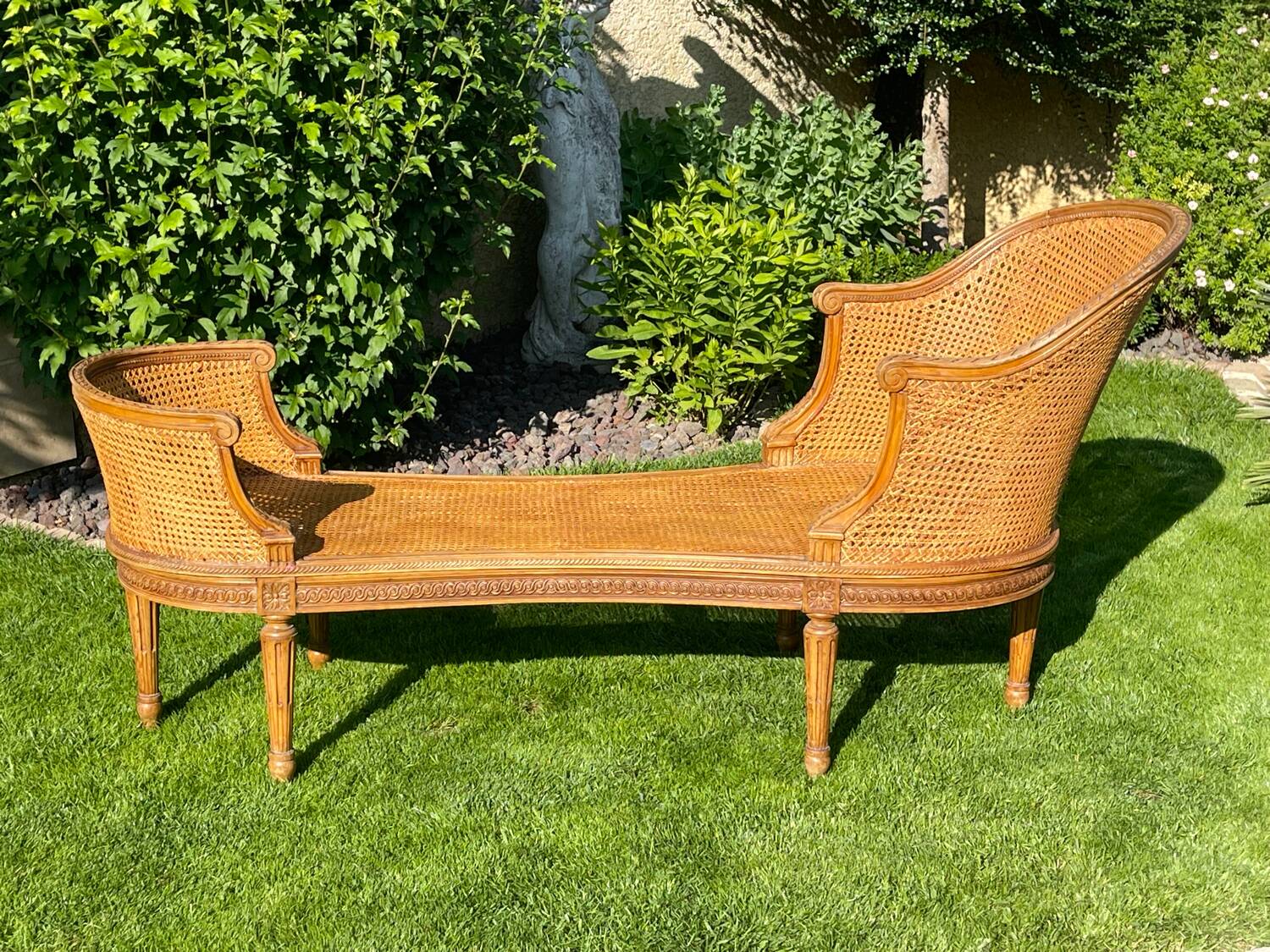 Banquette en Cannage Style Louis XVI