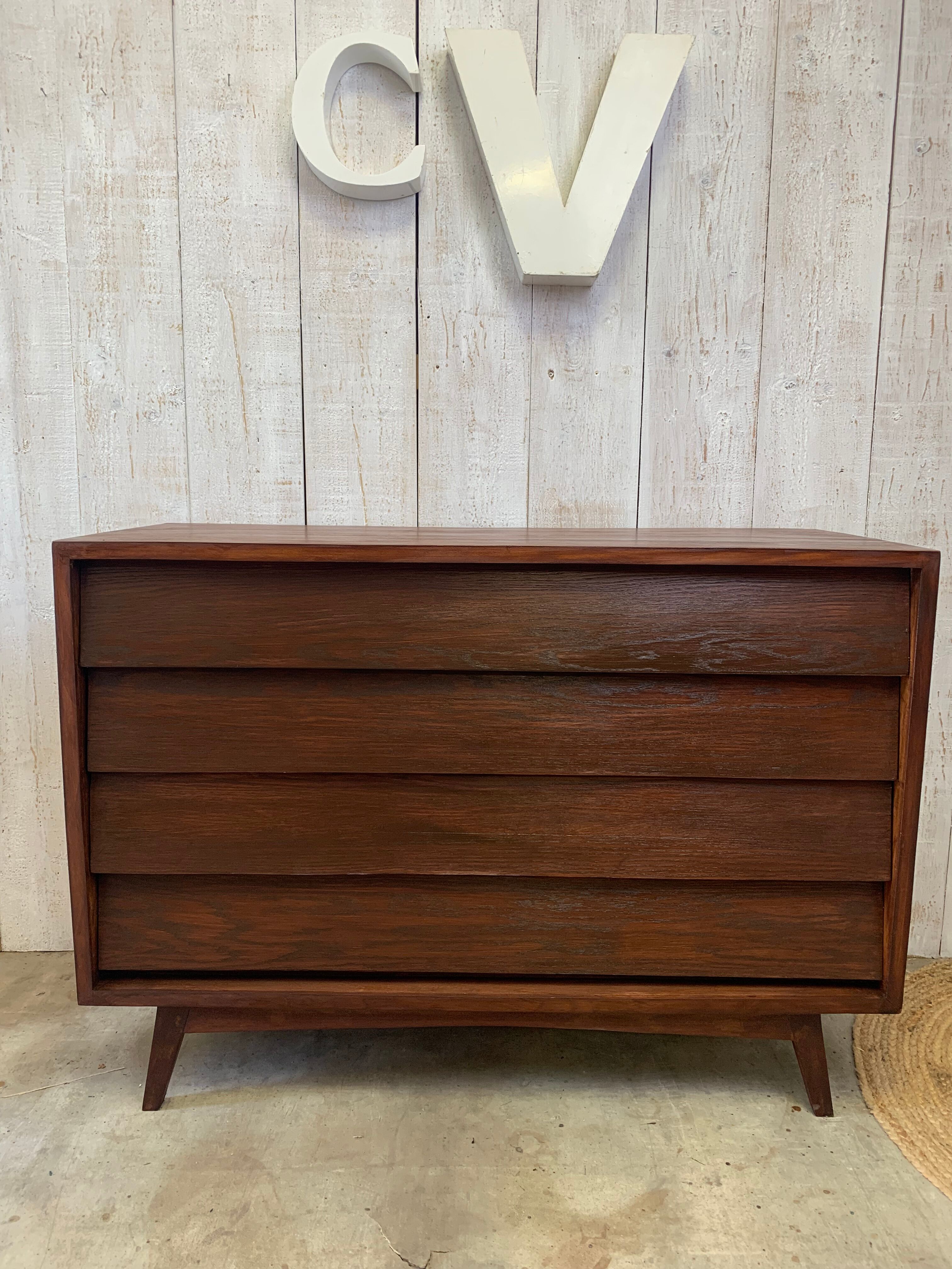 Vintage chest of drawers
