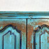 Armoire en teck birman avec patine bleu d’origine