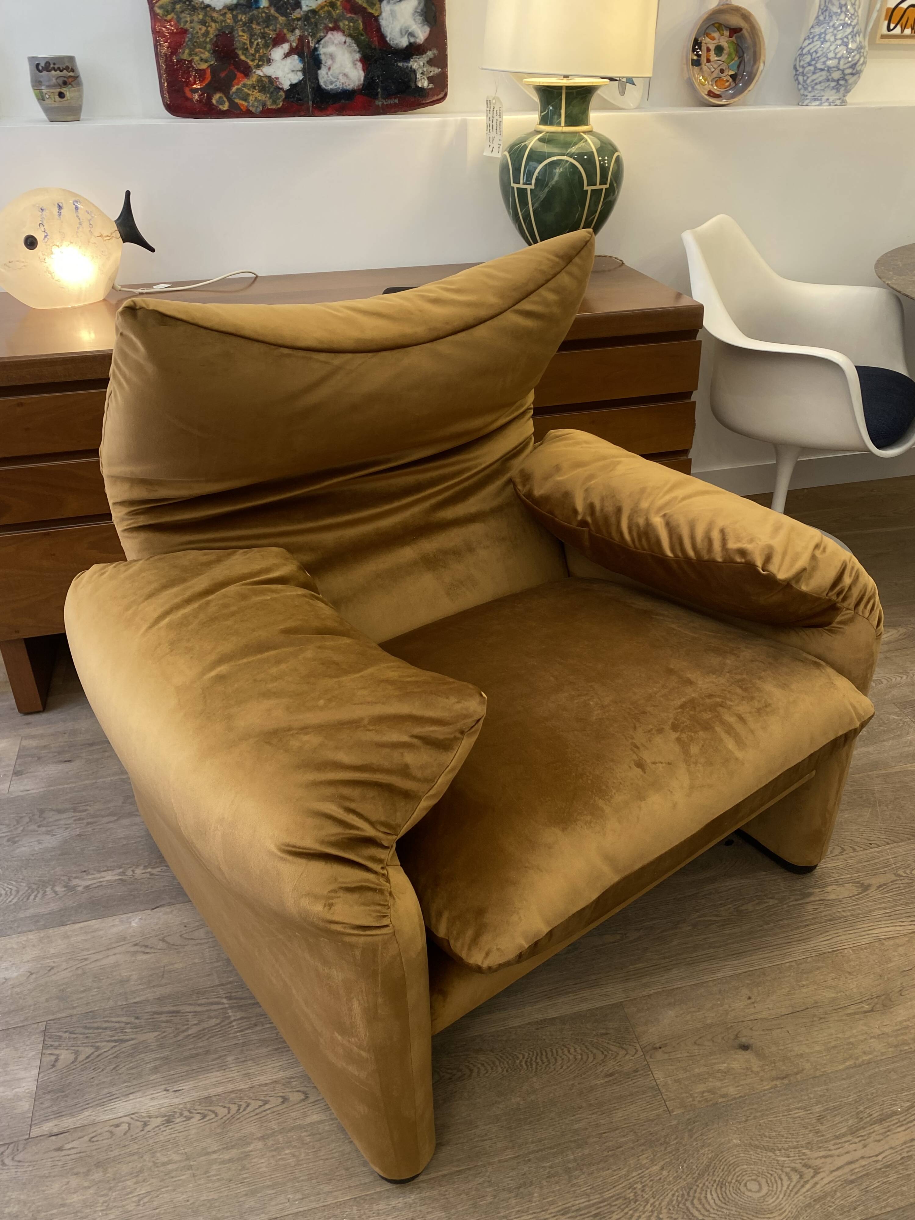 Maralunga Armchair - CASSINA