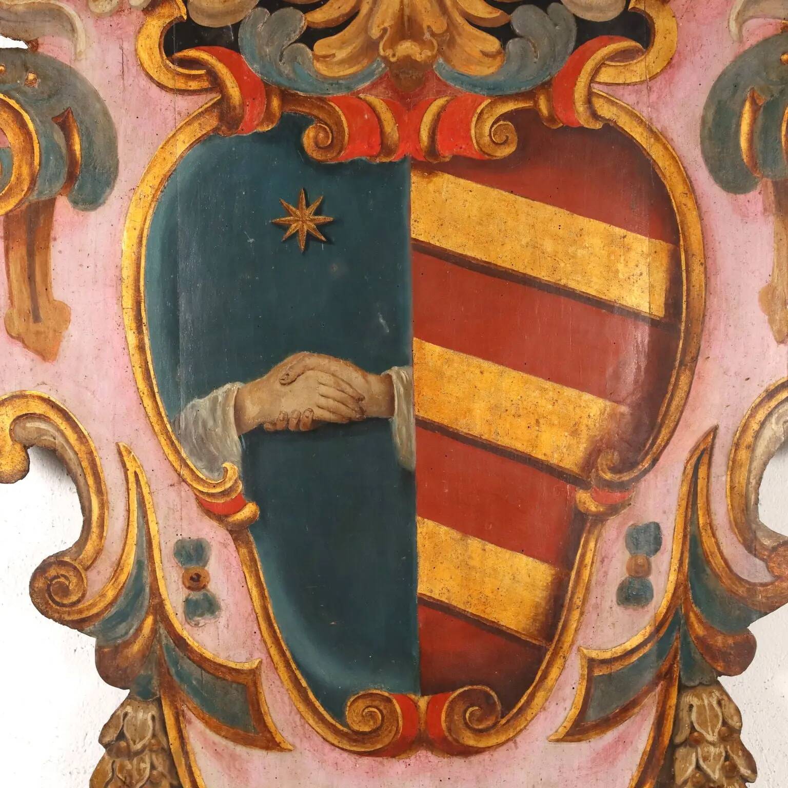 Ancient baroque coat of arms Pasqui in poplar, Florence, 18th century