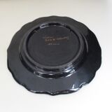 Ceramic plate hand decoration