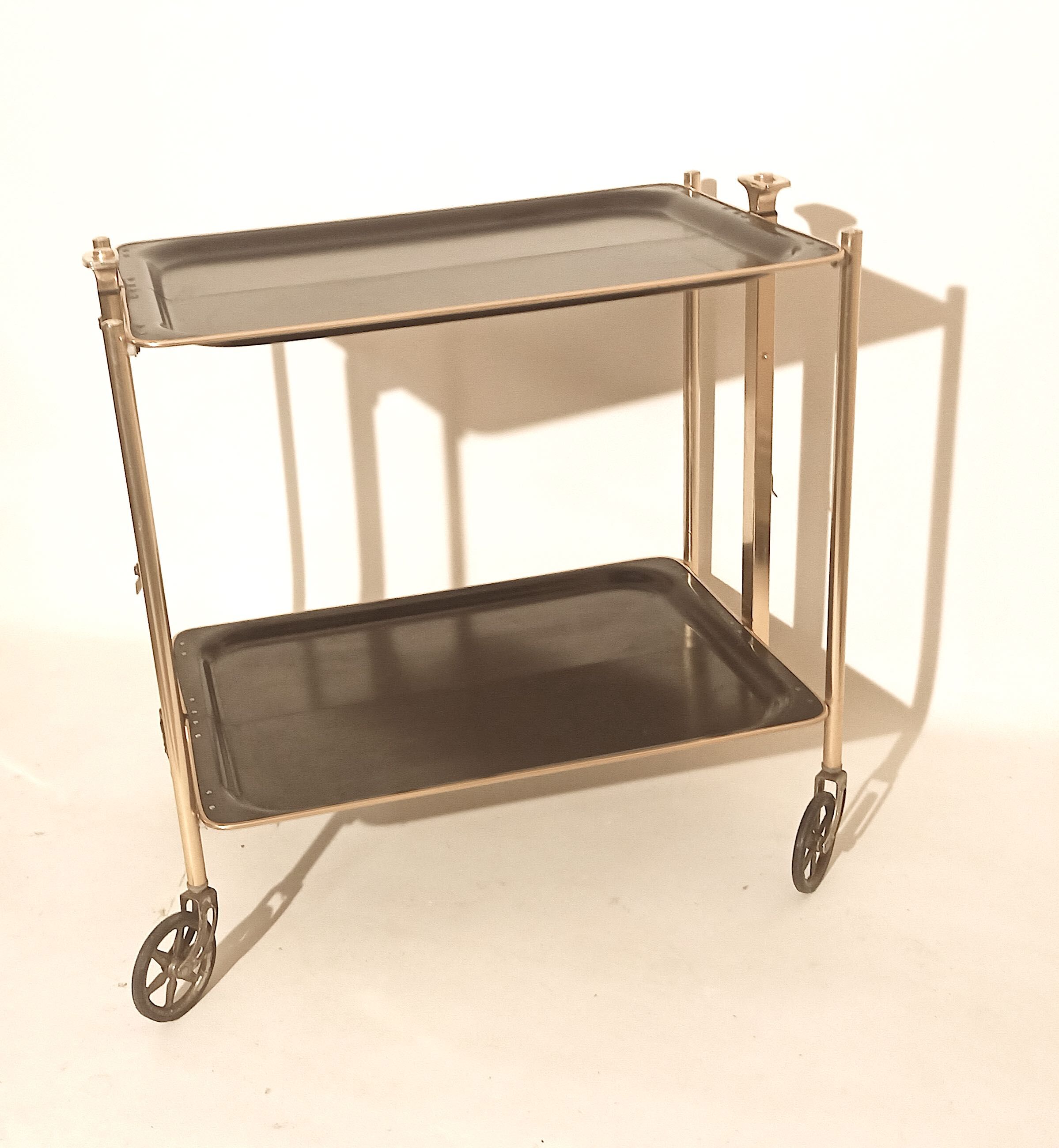 Foldable black foldable rolling service 50s