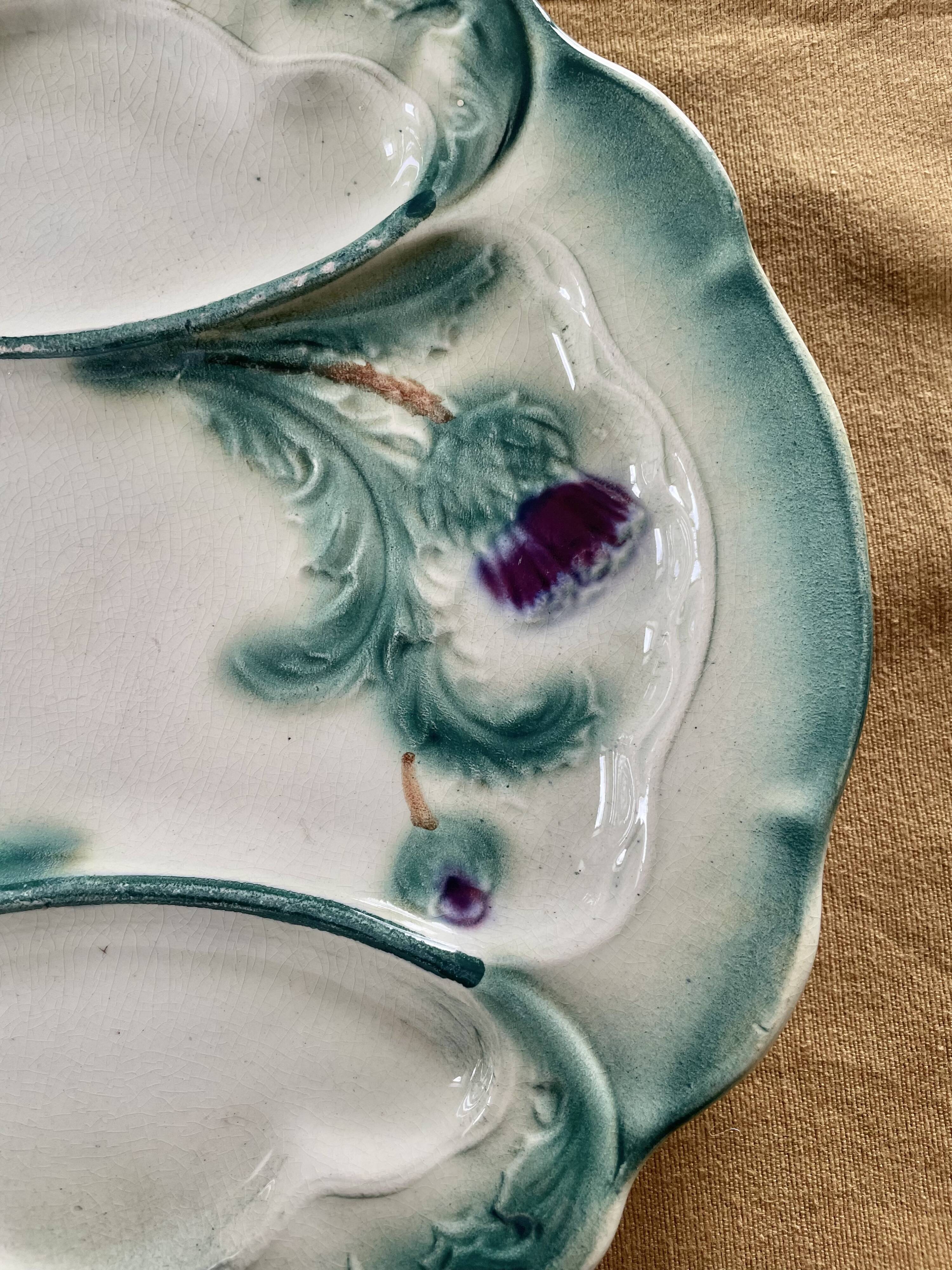 Artichoke plate Digoin in majolica faience barbotine