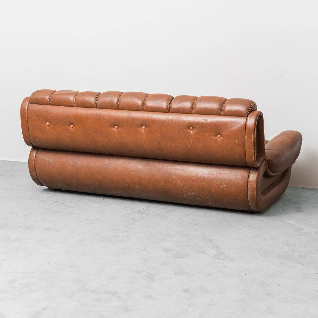 Canapé en cuir marron vintage 3 places des années 1970 modernisme
