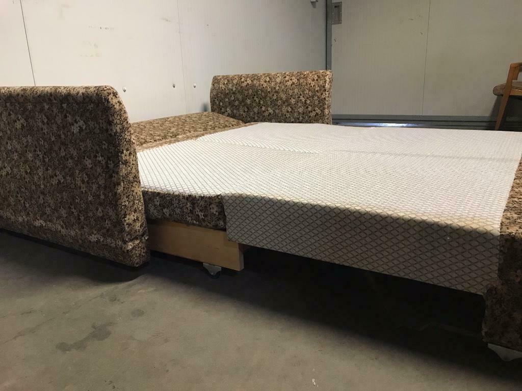 VINTAGE SOFA / SLEEPING BED / SOFA