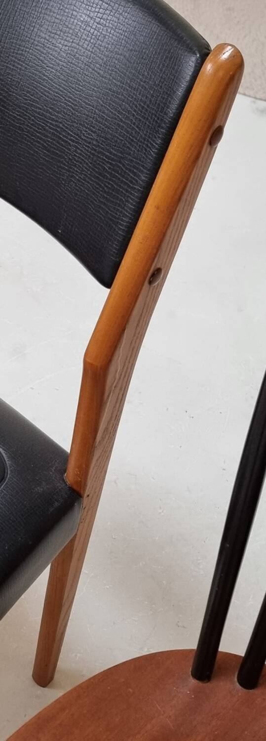 Chaises du milieu du siècle