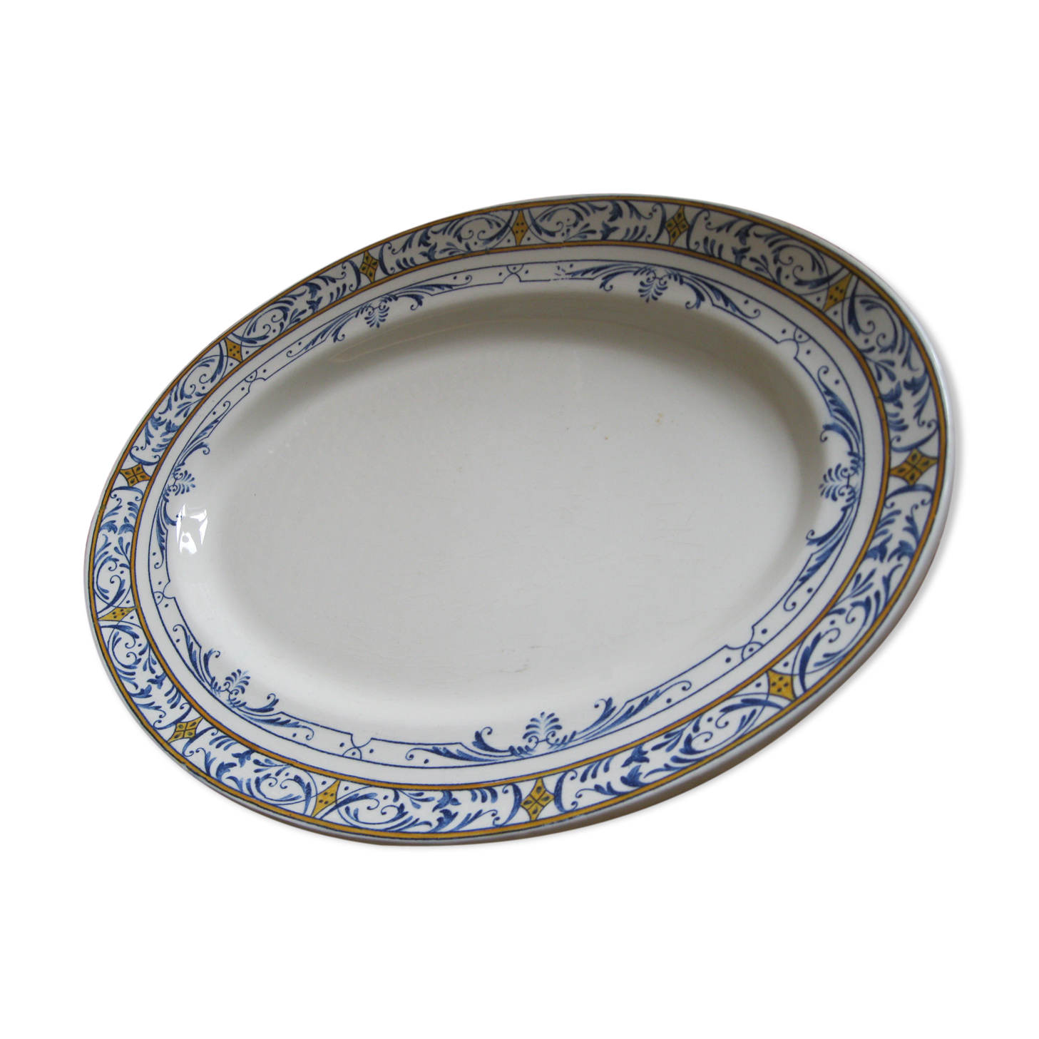 Plat ovale Creil et Montereau