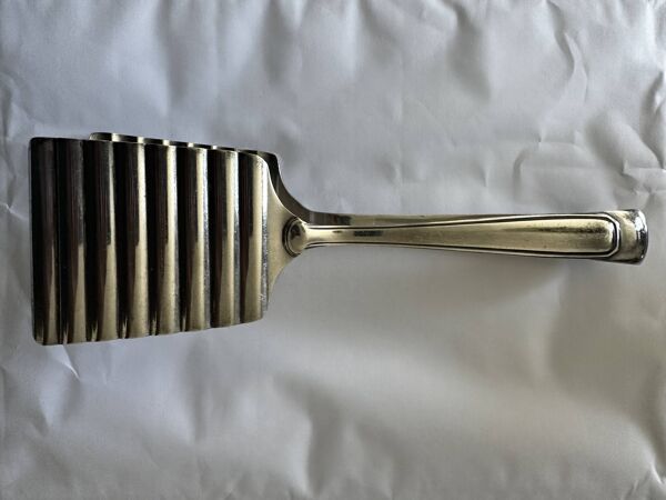 Pince à asperges en argent 1930