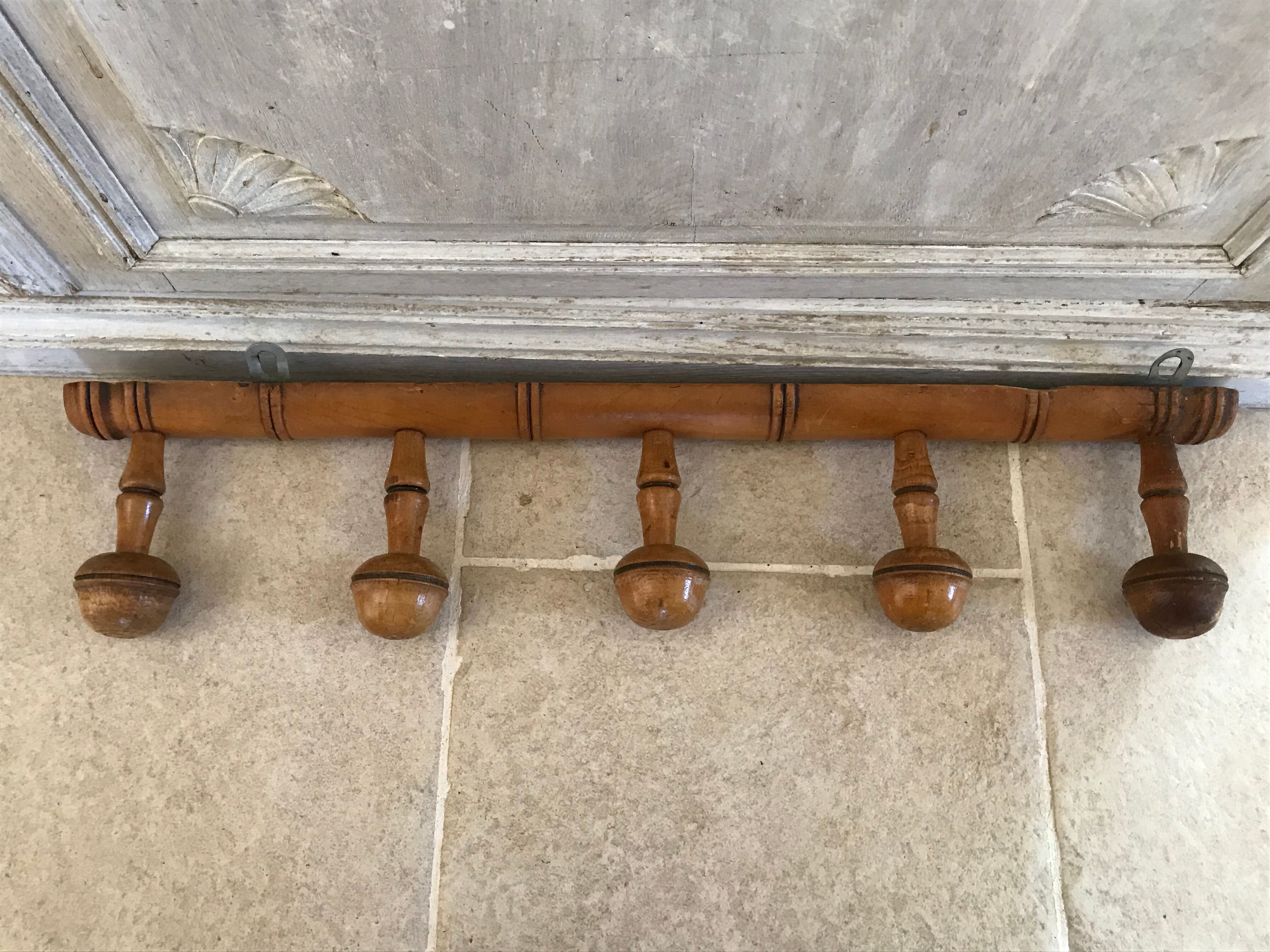 5-patère wall coat holder