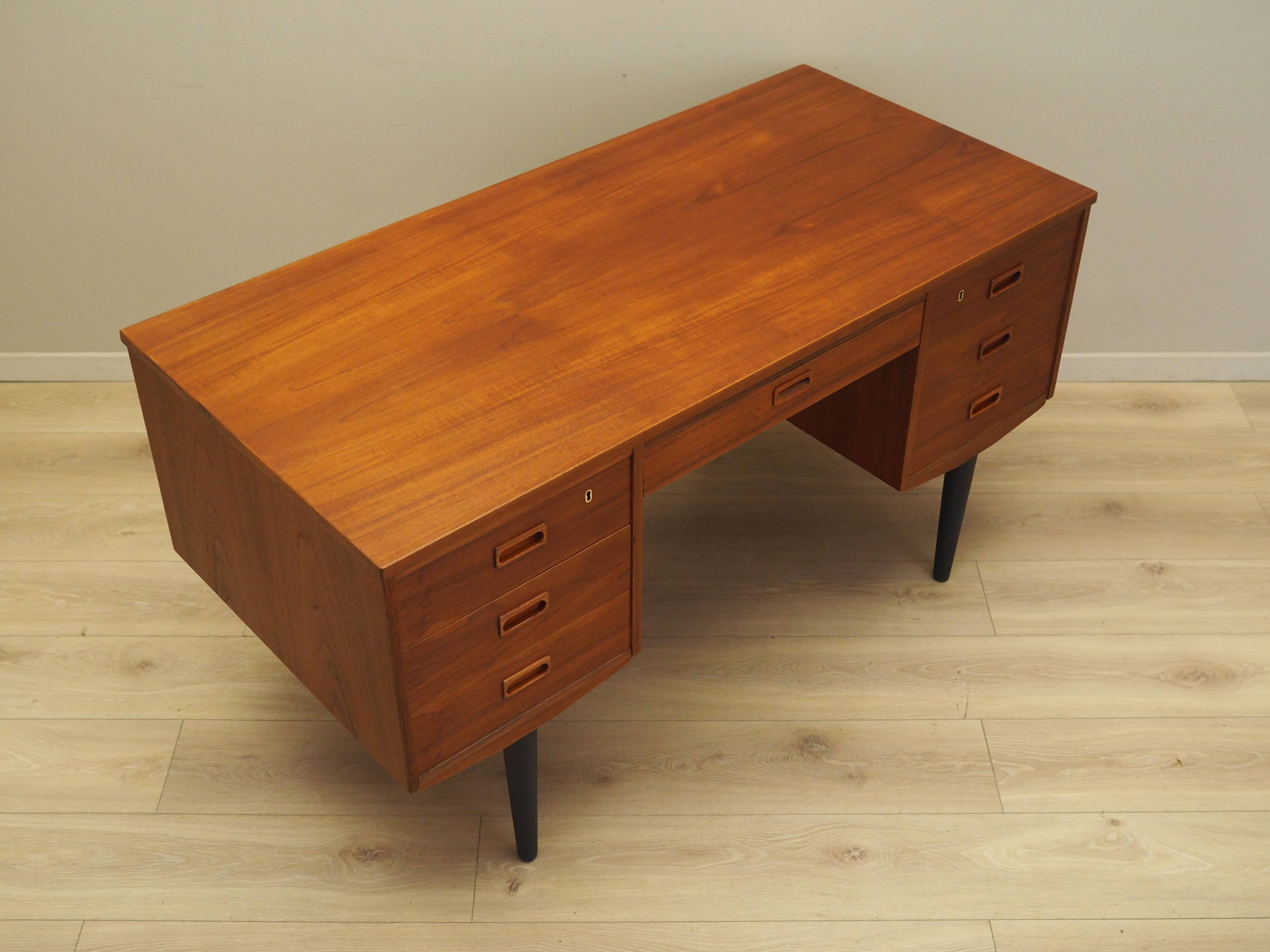 Teak desk, Danish design, 1970s, production: Denmark