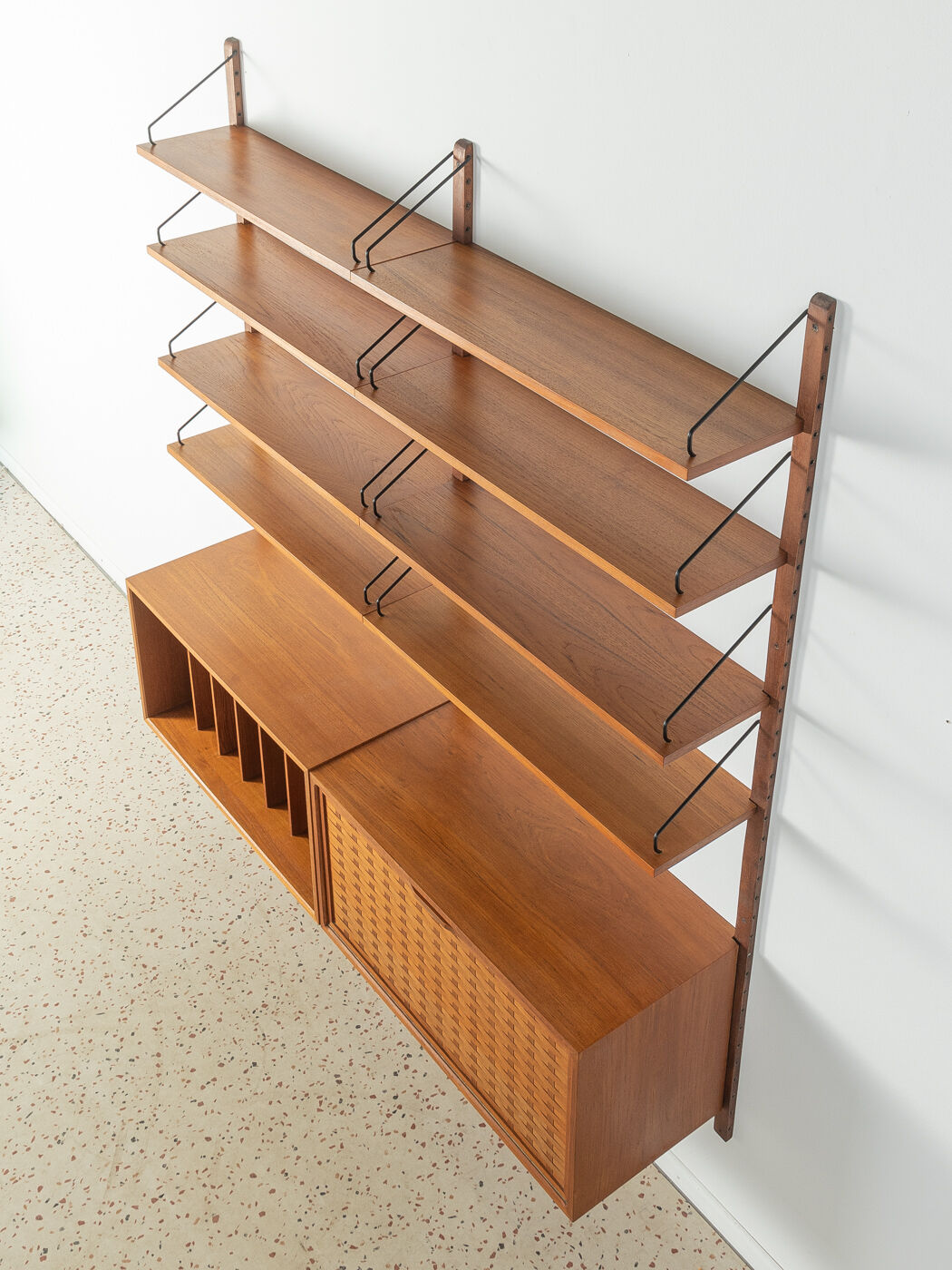 1950s wall shelf, Poul Cadovius