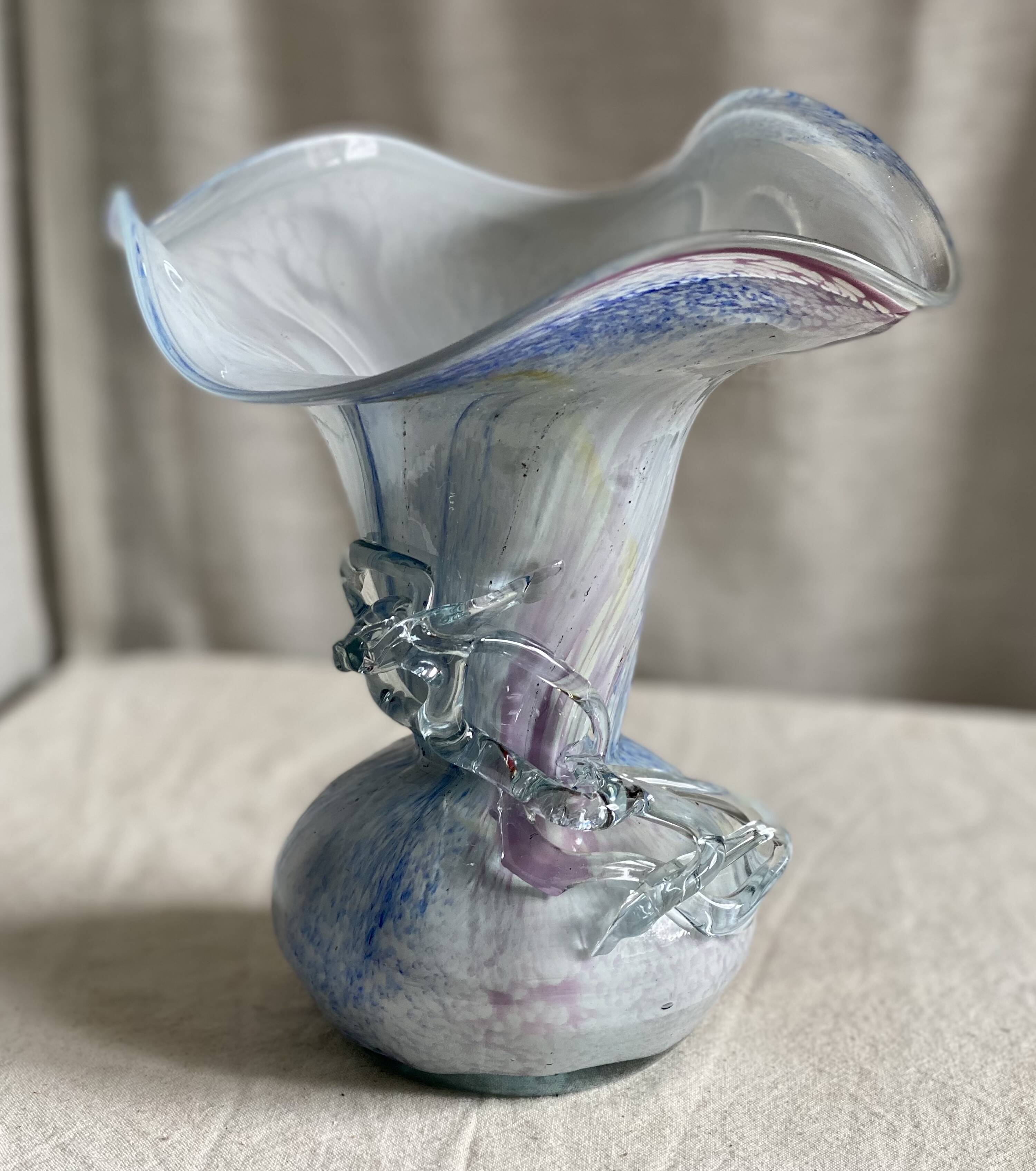 Vintage 1980 glass paste vase