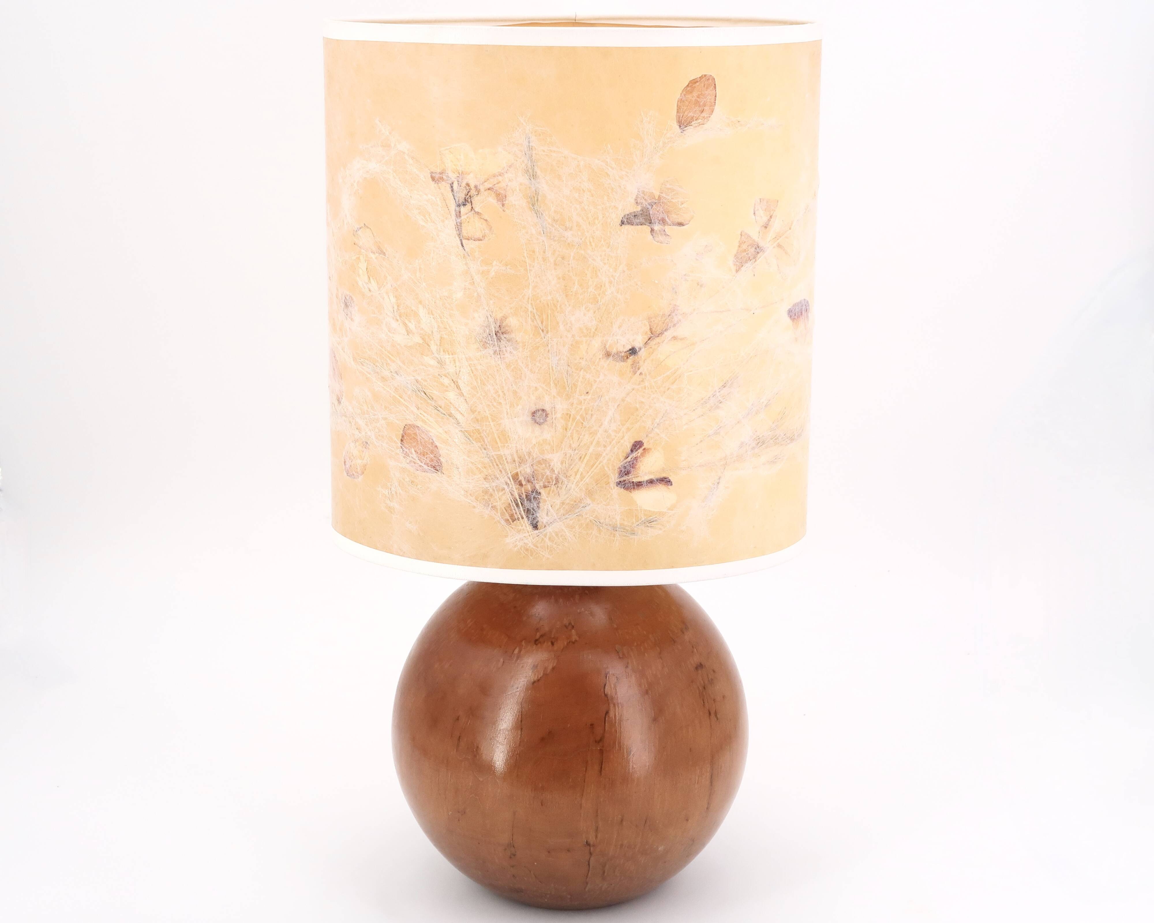 Wooden ball lamp, lampshade with dried flowers
