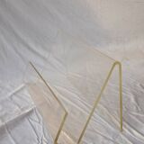 Acrylic magazine holder