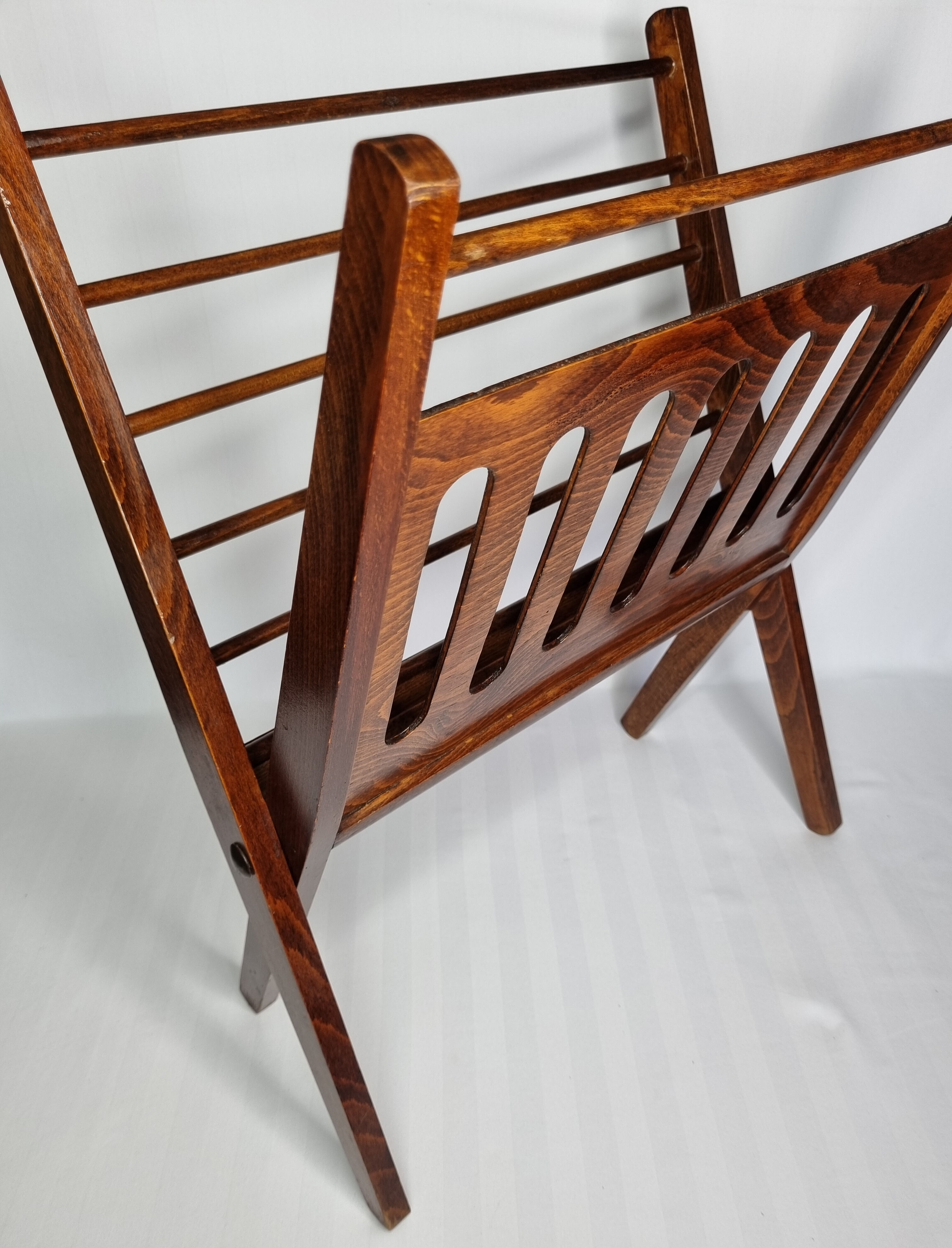 Folding teak magazine holder by Cees Braakman