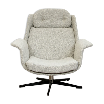 B7041 Fauteuil de Zakłady Przemysłu Meblarskiego Radomsko, années 1970