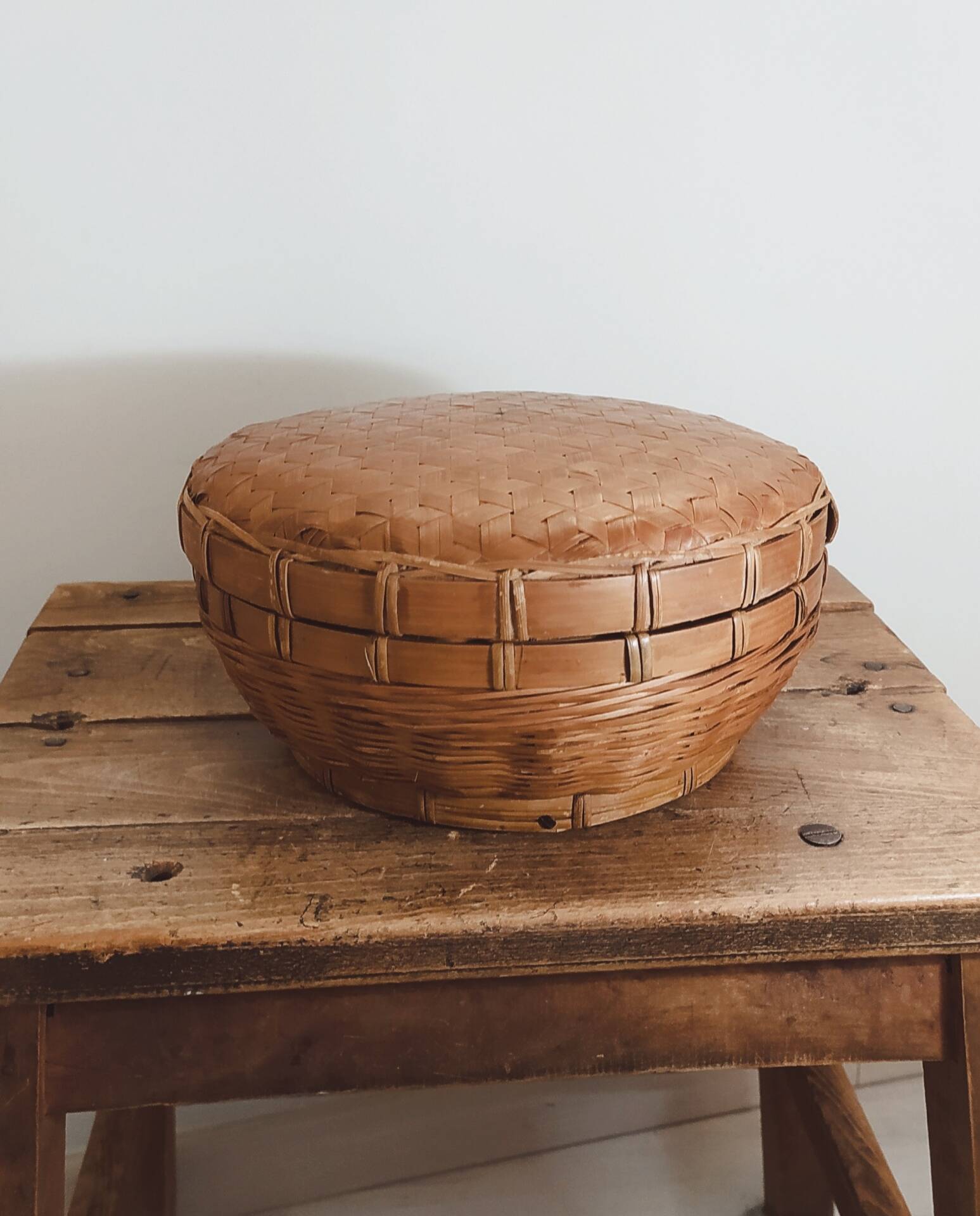 Boîte ronde vintage • Artisanat