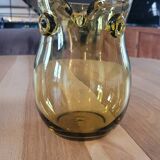 Amber glass vase design - owl shape