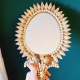 Mirror facing hand or hanging vintage shells