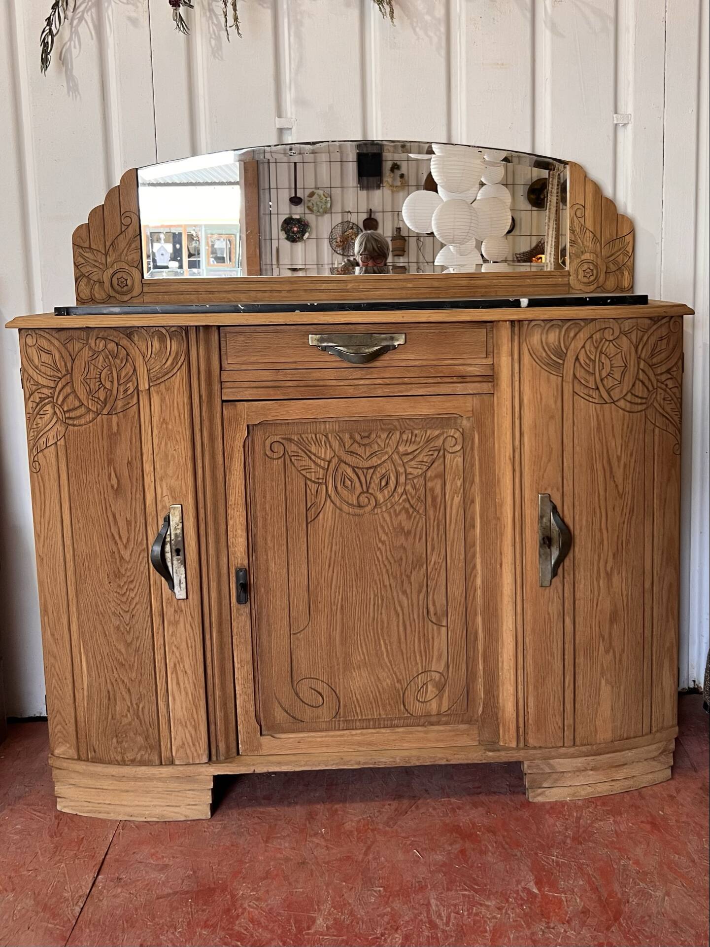 Art Deco style furniture