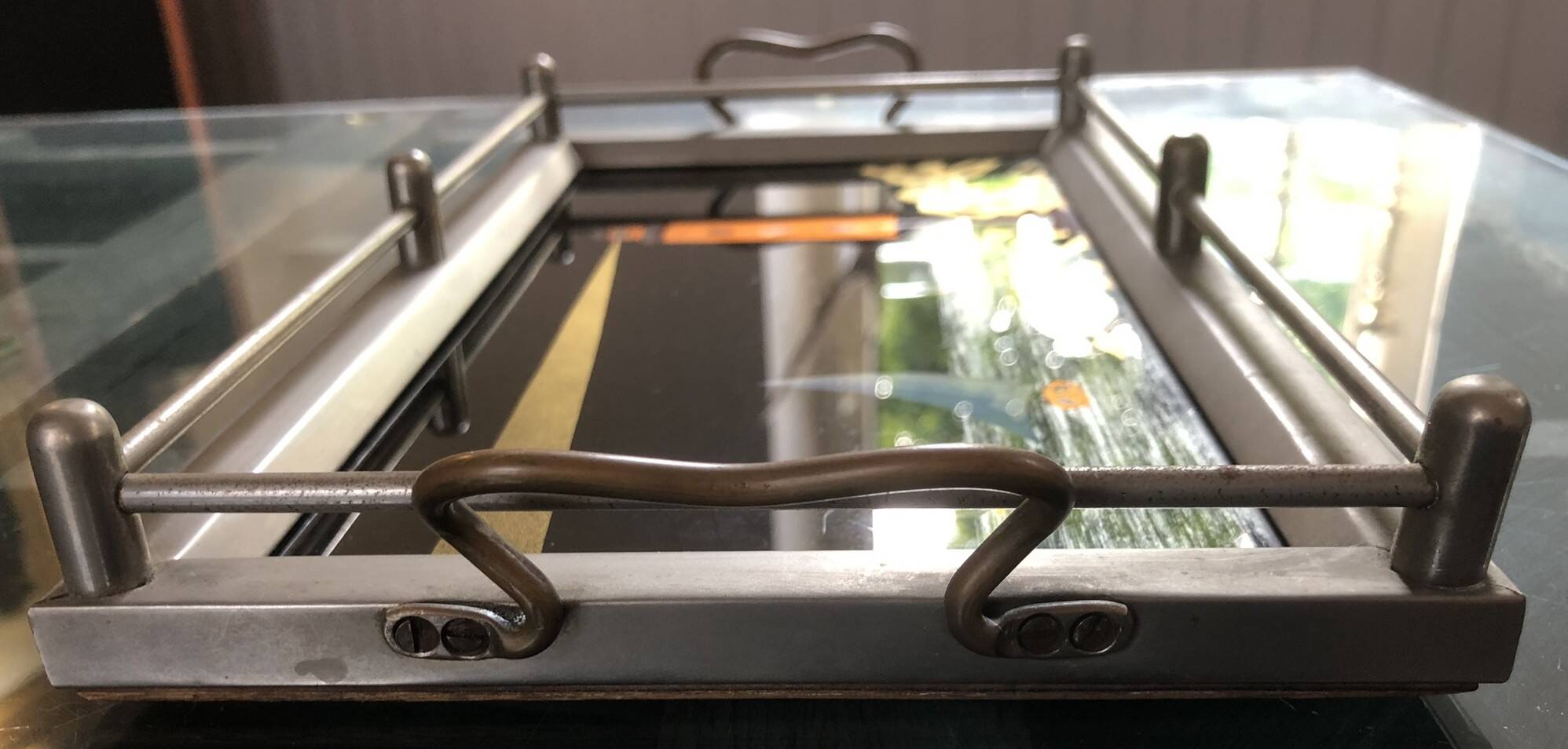 Plateau à service Art-Déco – Peinture sous verre & nacre