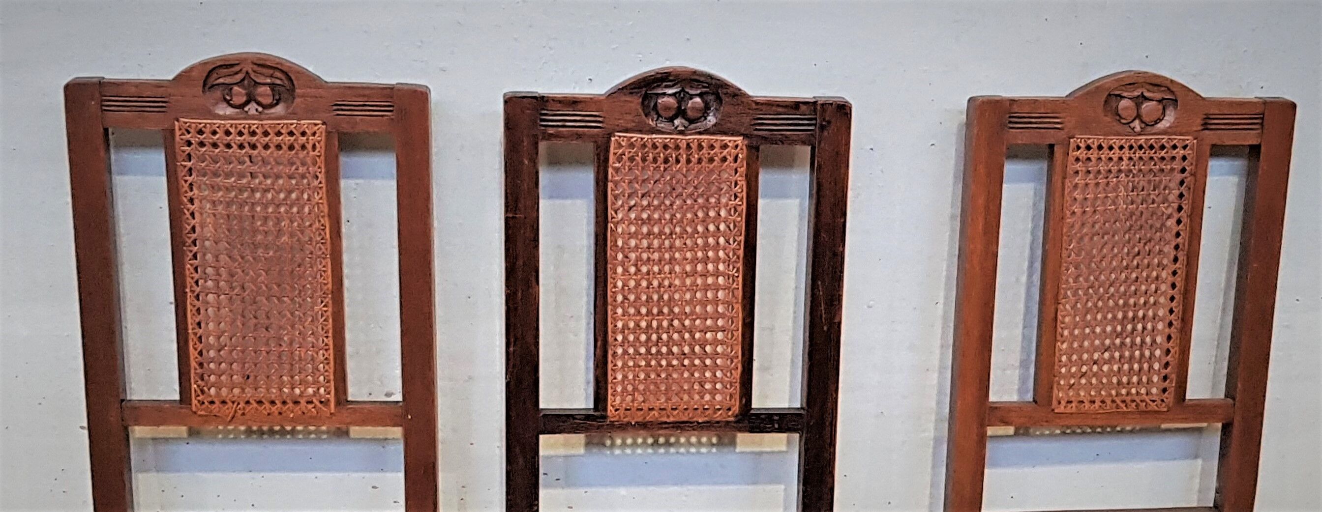 4 old chairs year 50