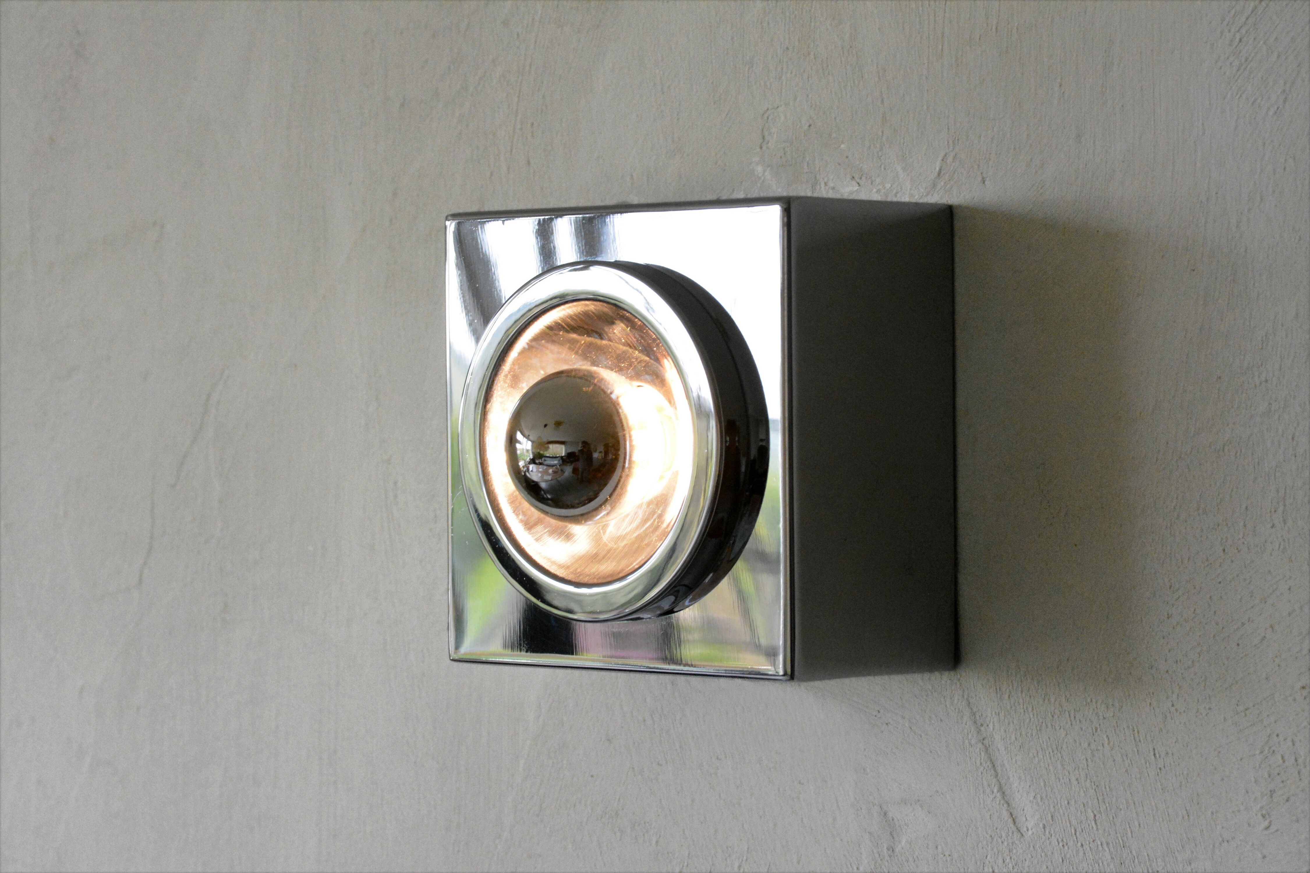 Pair of Italian wall lights, 60s