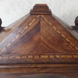 Showcase XIX ° walnut and marquetry