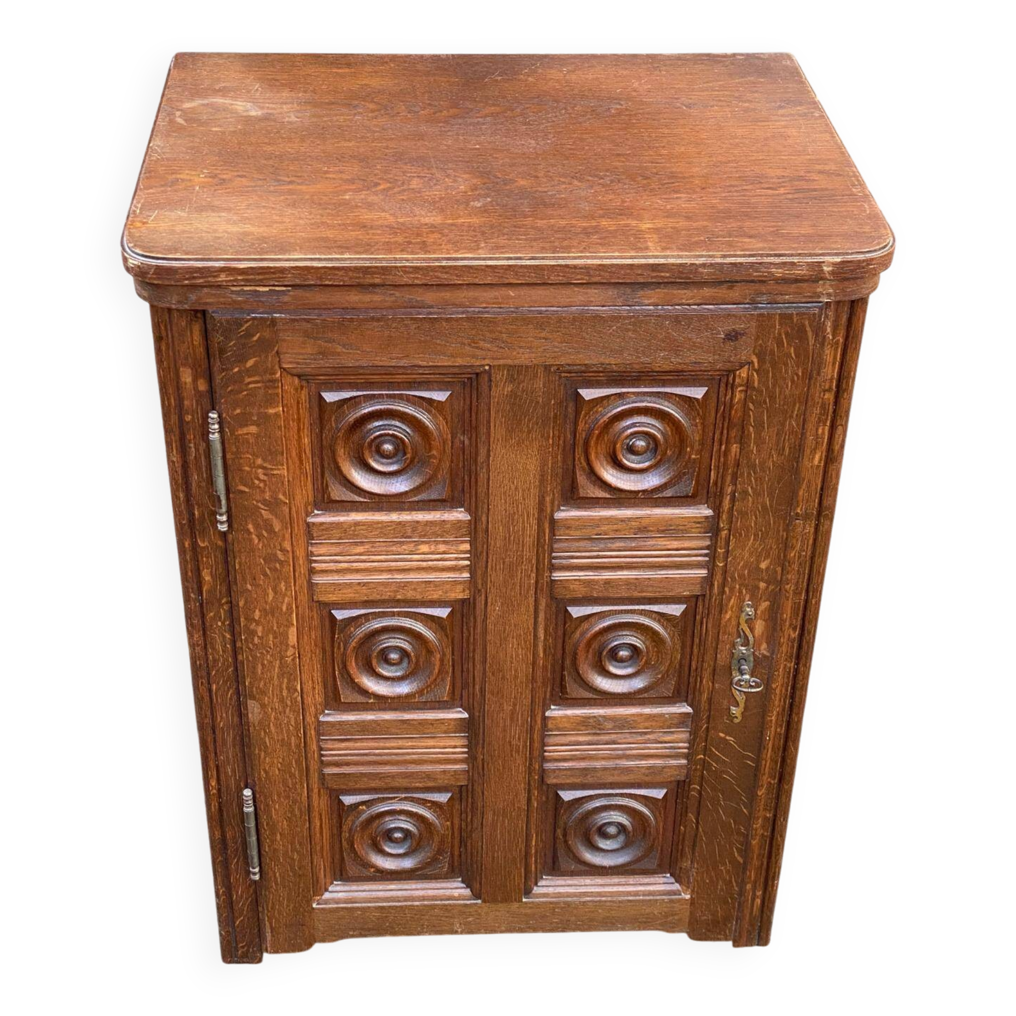 Vintage solid wood commode in Breton style