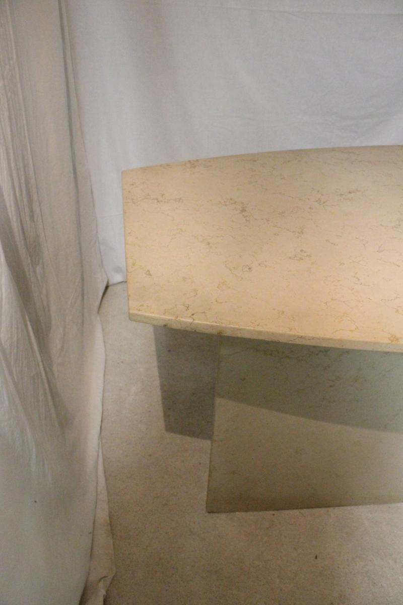 Table office in marble