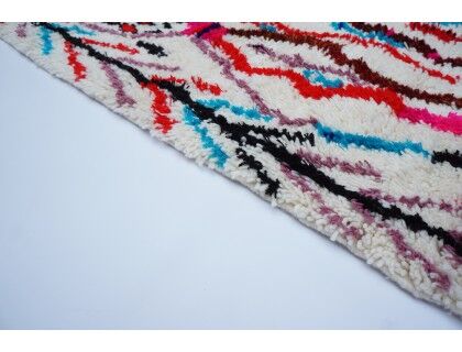 Colorful Berber carpet 186x124cm
