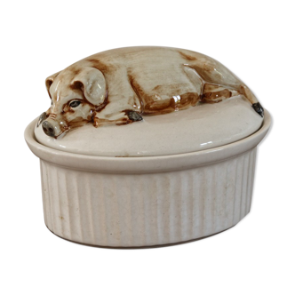 Terrine in faience, pig shape