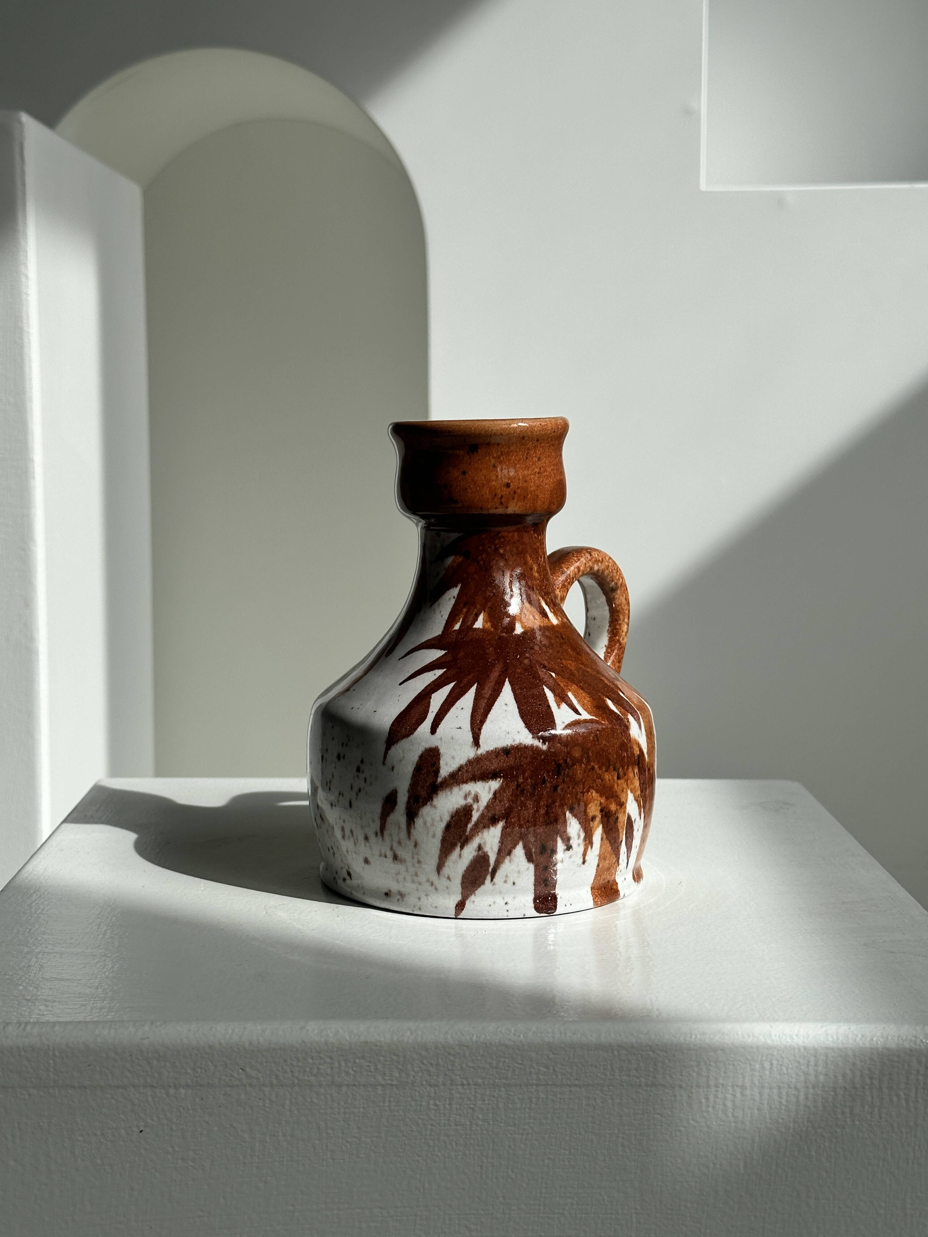 Small white and brown vase or pitcher West Germany H:15cm D:10.5cm