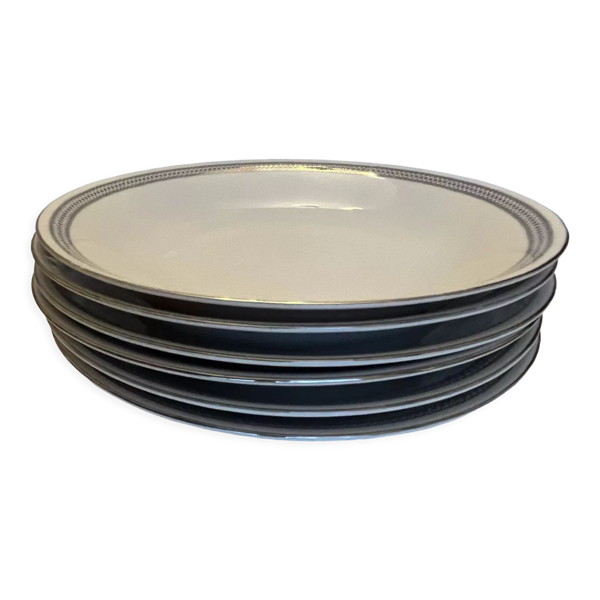 6 assiettes creuses en porcelaine blanche