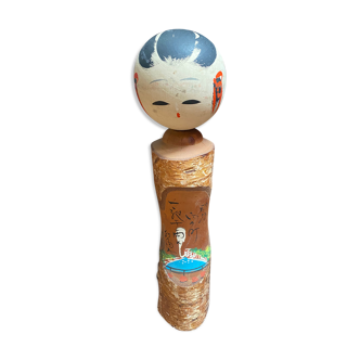 Poupée traditionnelle japonaise Kokeshi