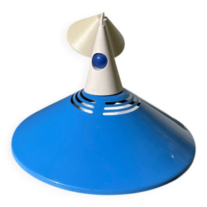 suspension en métal