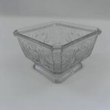 Glass cup with dragon decoration