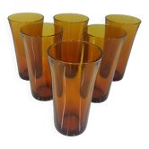 Ensemble de six gobelets en verre ambre, Duralex, France, années 1980.