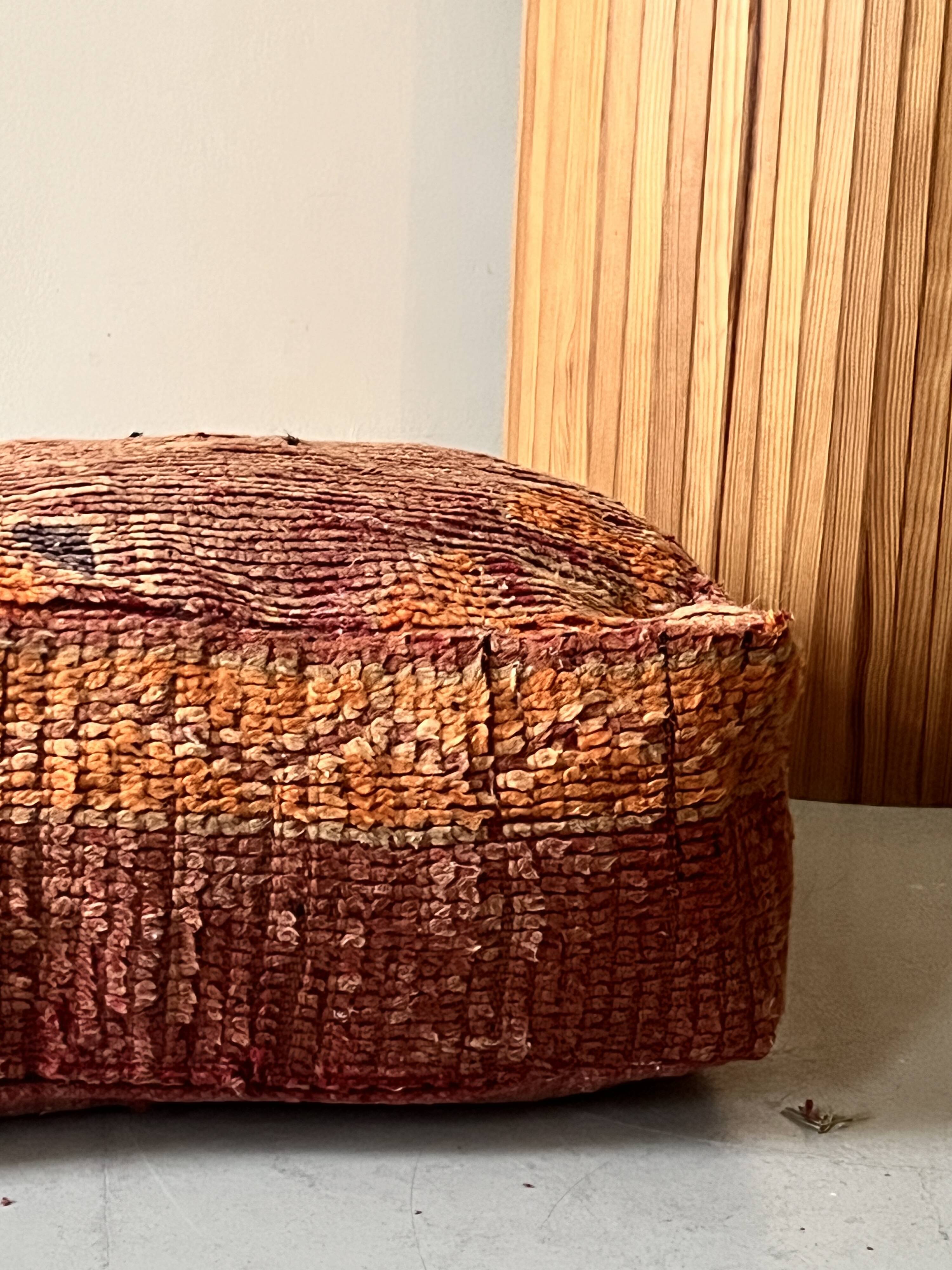 Vintage Berber pouf in handwoven wool